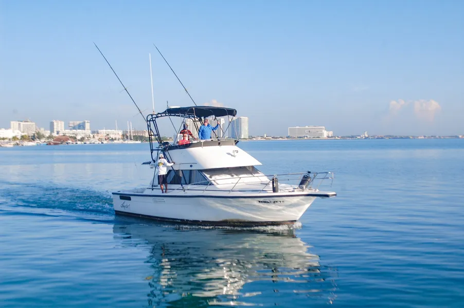 TIKI TIKI PARTY BOAT