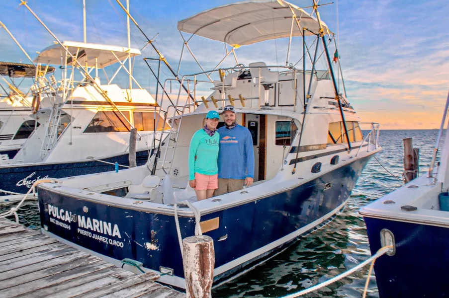 TIKI TIKI PARTY BOAT